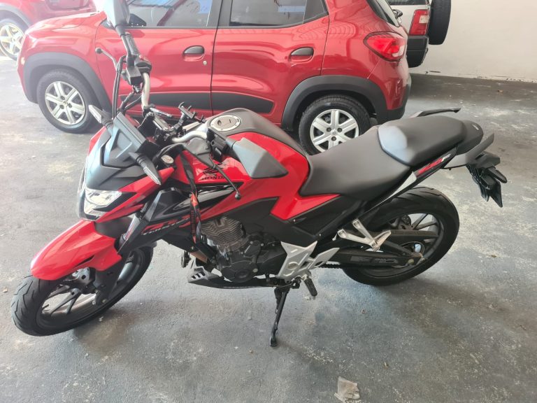 TWISTER CB 300F 2023