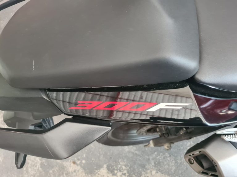 TWISTER CB 300F 2023