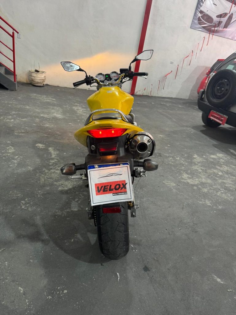 CB HORNET 600F