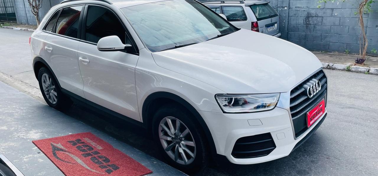 AUDI Q3 AUTO 2.0 2016